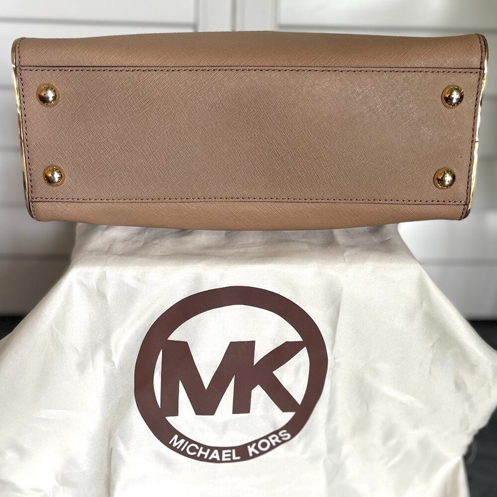 *GREAT CONDITION* Michael Kors Hamilton Saffiano Leather Medium Satchel in Khaki - Picture 11 of 14